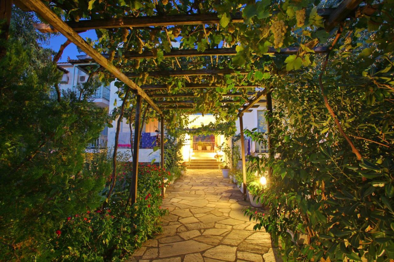 Pansion Prodromina Hotel Skopelos Town Exterior photo